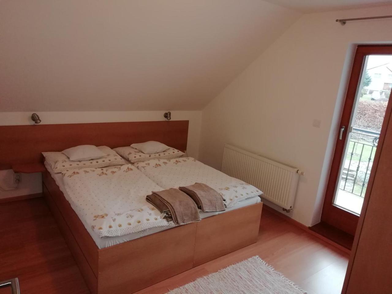 Privat Kompisovci Liptovský Ján Buitenkant foto